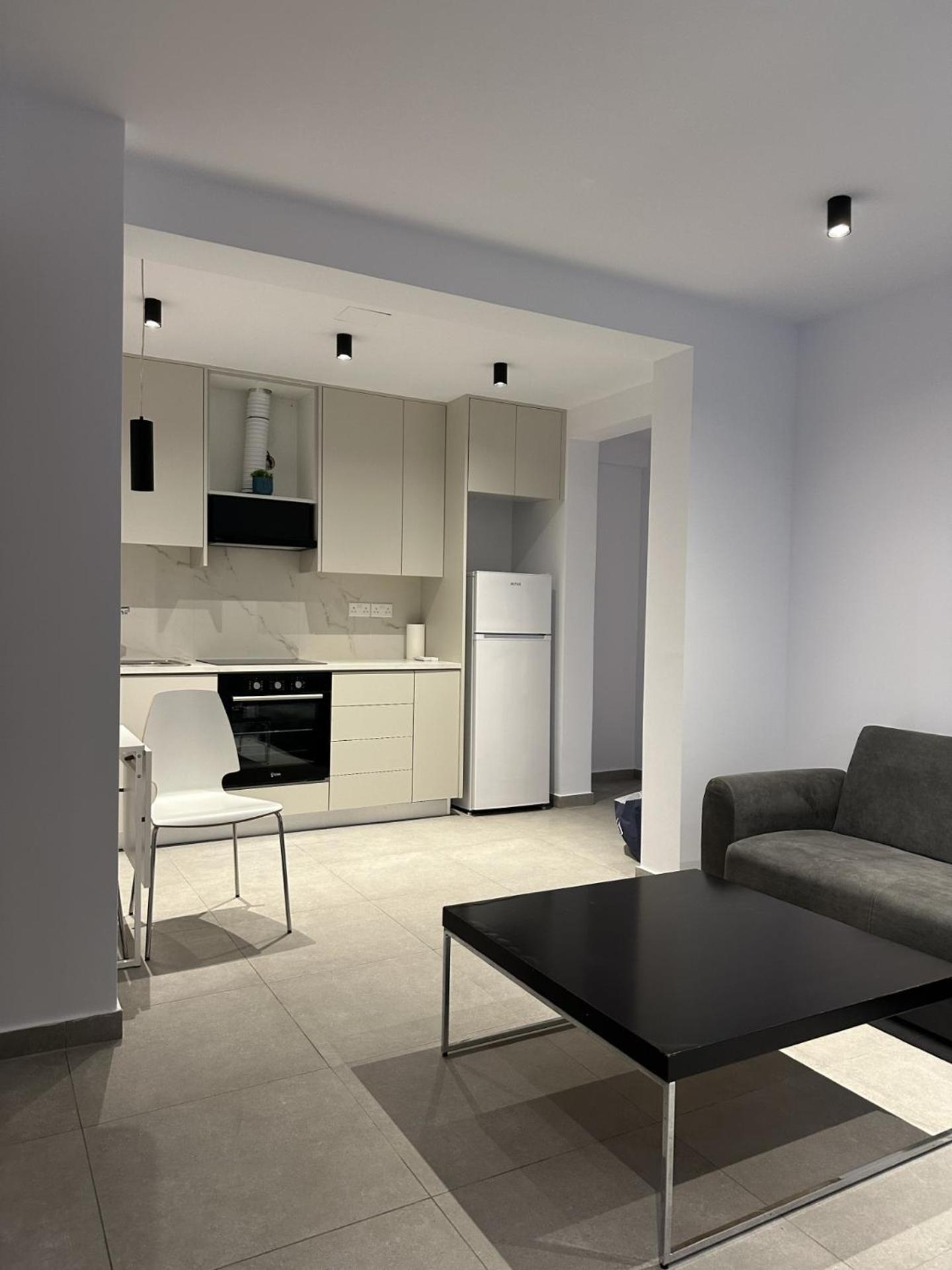 Royal Sunset Studios & Apartments Limassol Extérieur photo