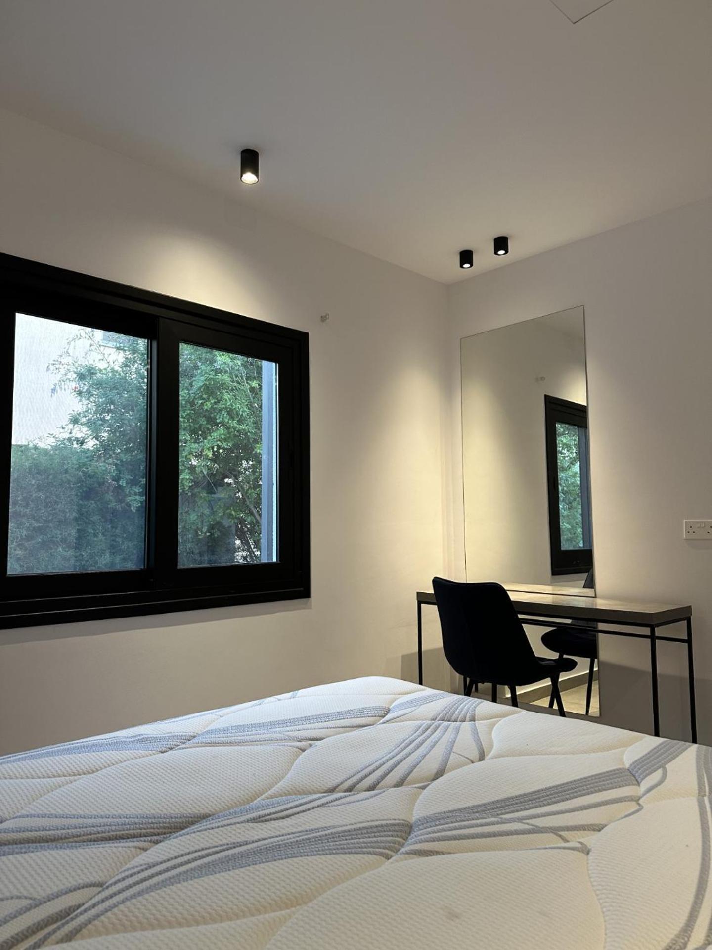 Royal Sunset Studios & Apartments Limassol Extérieur photo