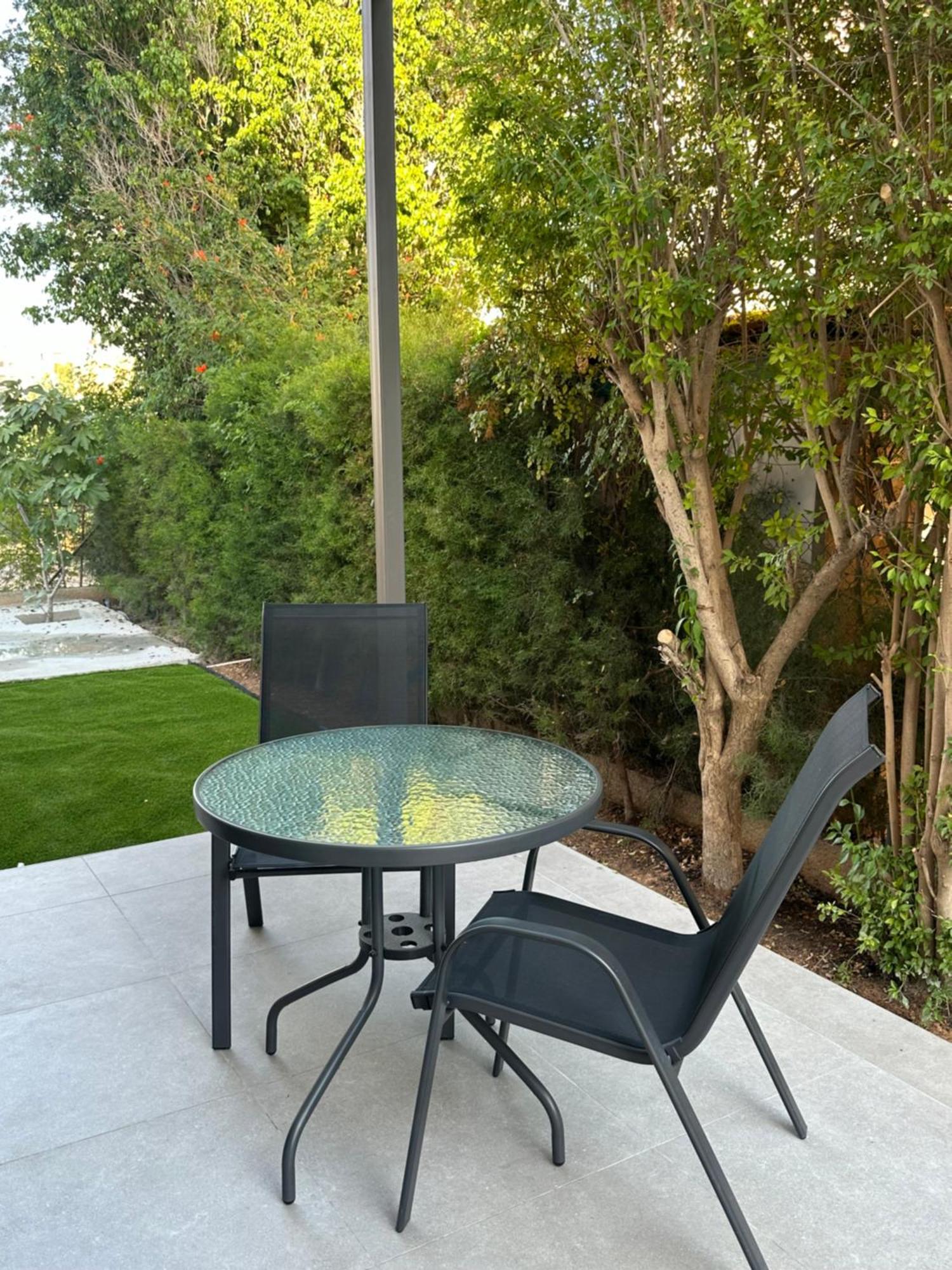 Royal Sunset Studios & Apartments Limassol Extérieur photo